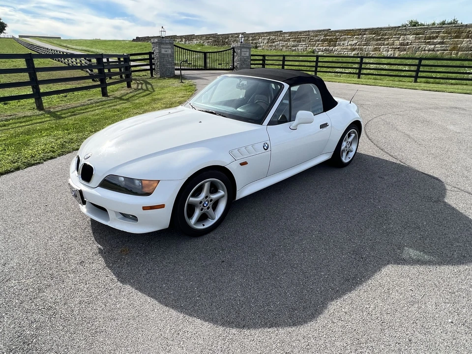1998 BMW Z3 Roadster - Image 2 of 31