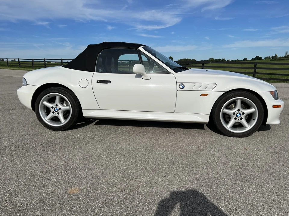 1998 BMW Z3 Roadster - Image 19 of 31