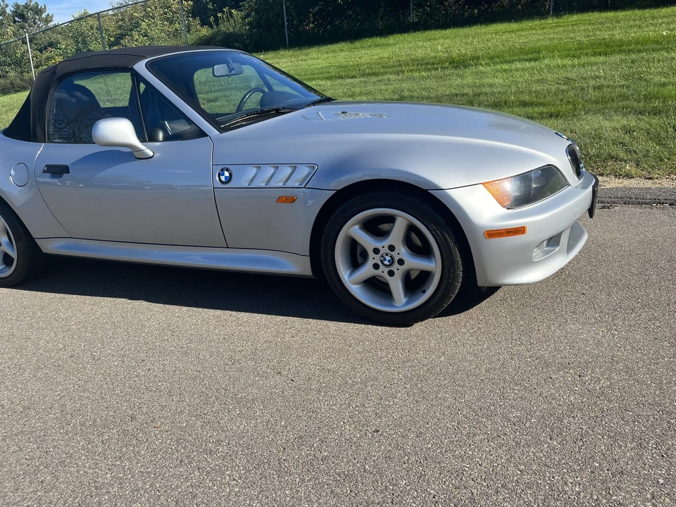 1998 BMW Z3 Roadster - Image 11 of 31