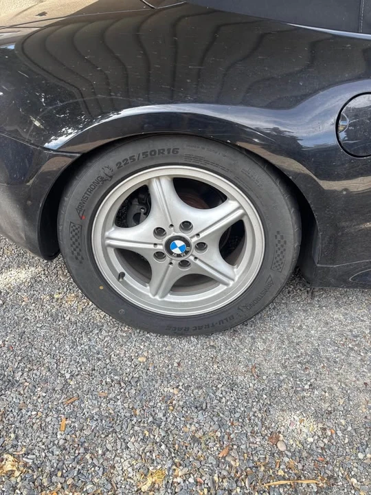 1998 BMW Z3 Roadster - Image 10 of 12