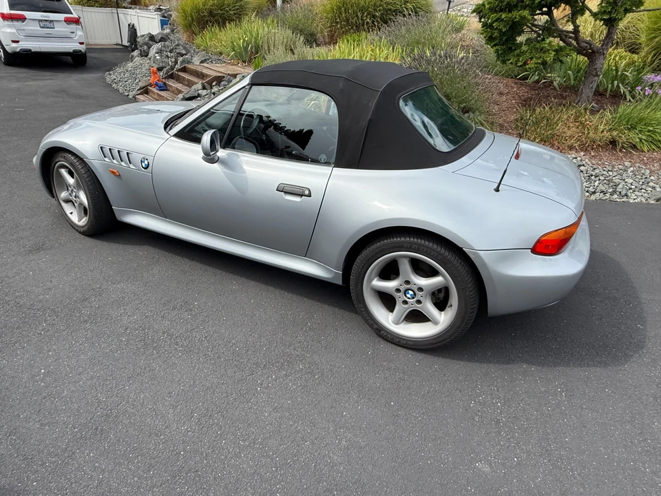 1998 BMW Z3 Roadster - Image 11 of 31