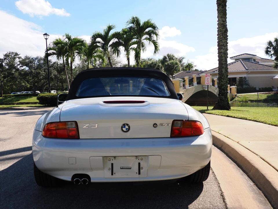 1998 BMW Z3 Roadster - Image 11 of 29