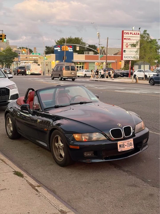 1998 BMW Z3 Roadster - Image 2 of 4