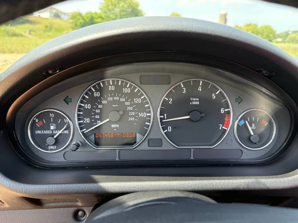 1998 BMW Z3 Roadster - Image 10 of 15