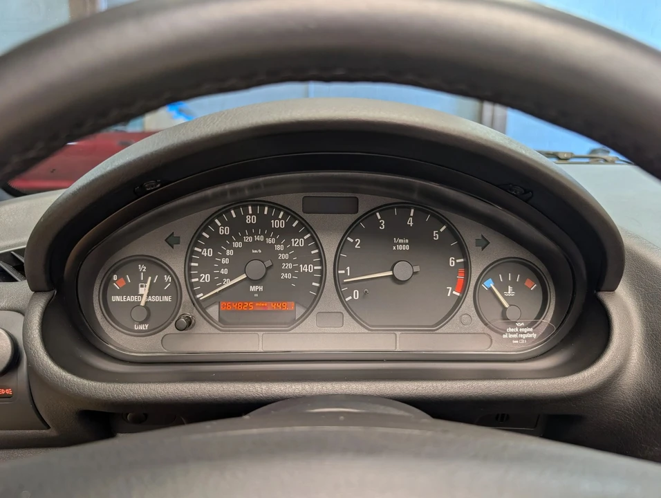 1998 BMW Z3 Roadster - Image 11 of 31