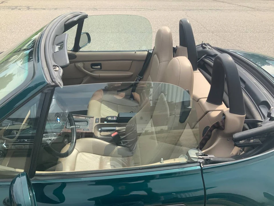 1998 BMW Z3 Roadster - Image 2 of 4
