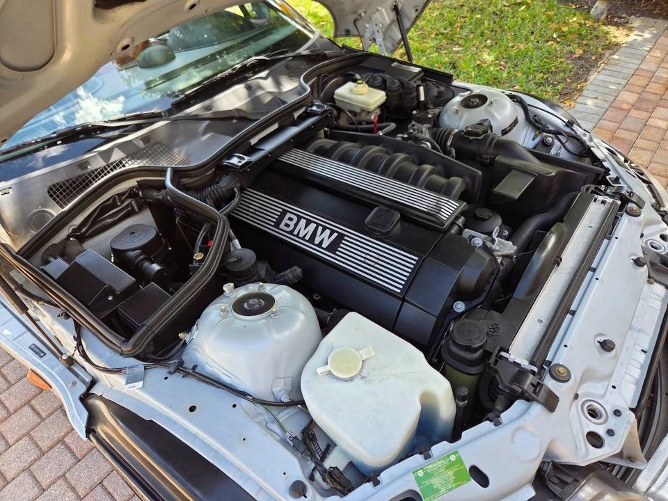 1998 BMW Z3 - Image 7 of 10