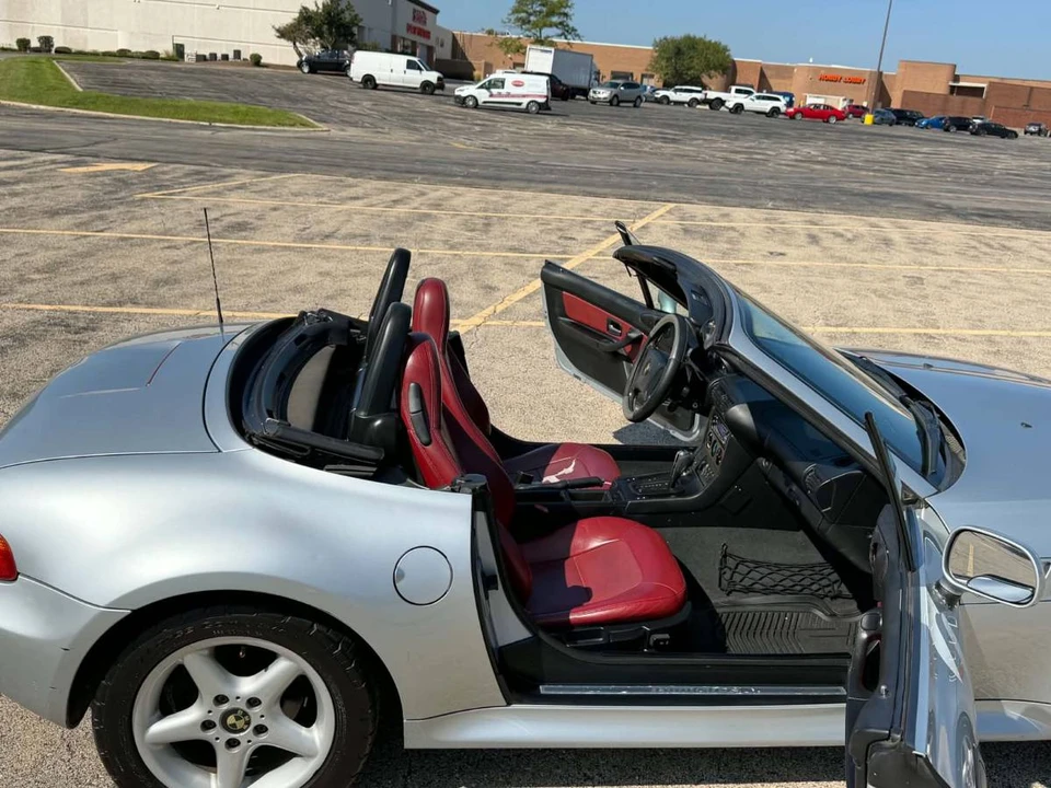 1998 BMW Z3 Roadster - Image 11 of 12