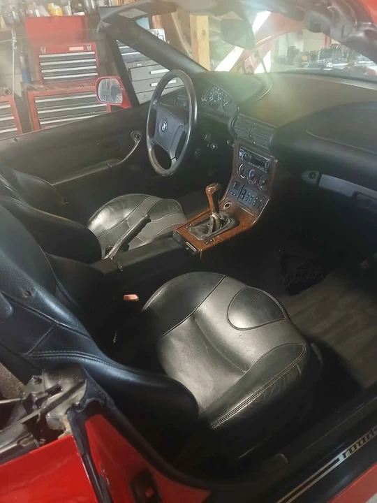 1998 BMW Z3 Roadster - Image 11 of 12