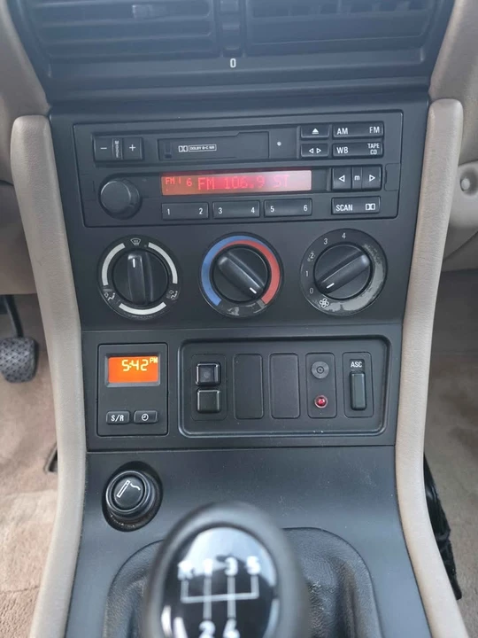 1998 BMW Z3 Roadster - Image 11 of 16