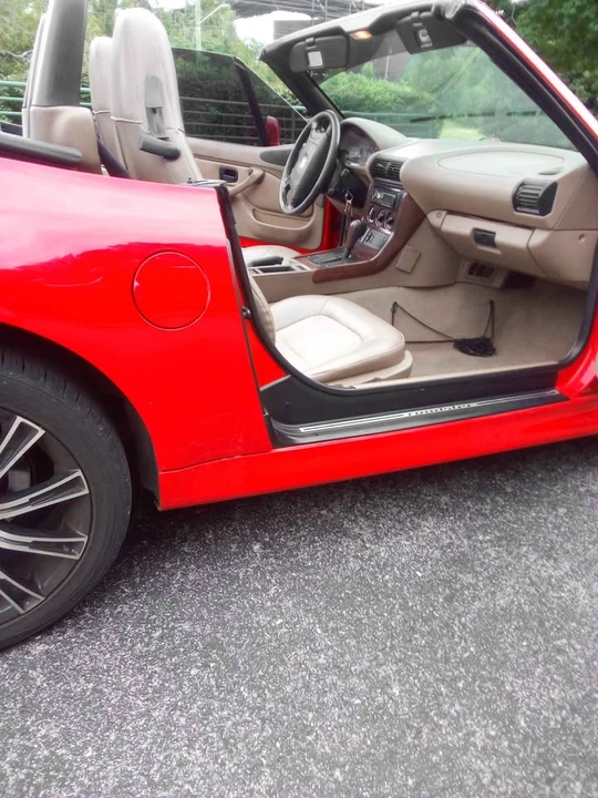 1998 BMW Z3 Roadster - Image 2 of 2