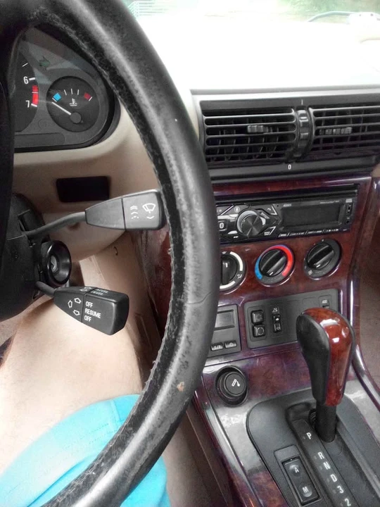 1998 BMW Z3 Roadster - Image 3 of 3