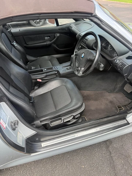1998 BMW Z3 Roadster - Image 9 of 17