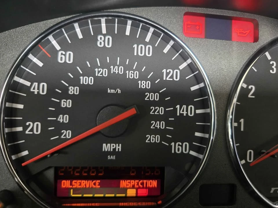 1998 BMW Z3 Roadster - Image 11 of 20