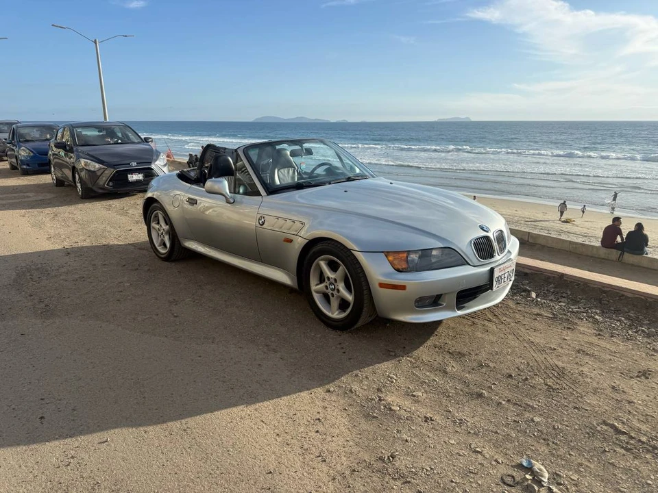 1998 BMW Z3 Roadster - Image 2 of 7