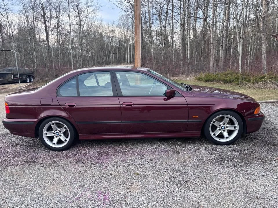 1998 BMW E39 540i - Image 2 of 15