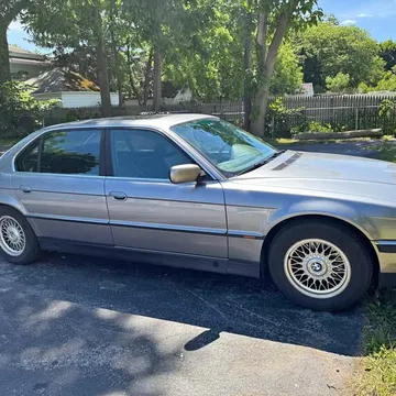 1998 BMW 740iL