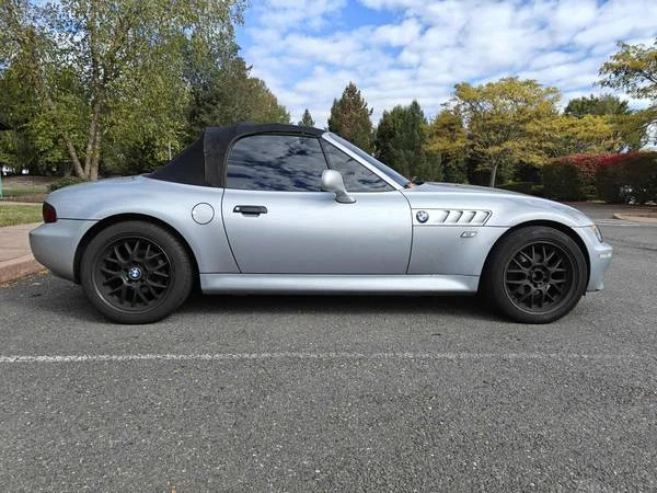 1998 BMW Z3 Roadster - Image 2 of 17