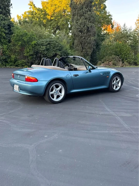 1998 BMW Z3 Roadster - Image 2 of 17
