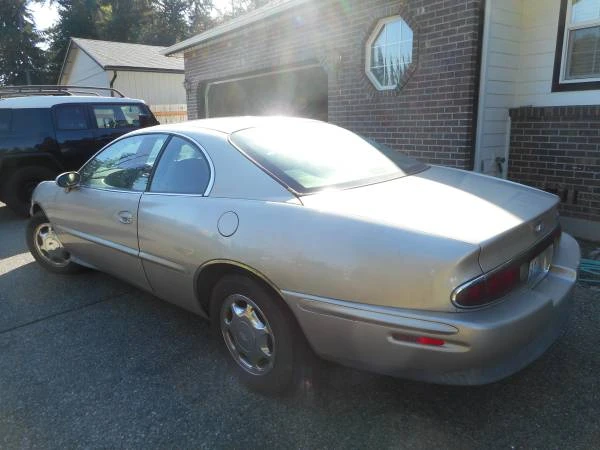 1998 Buick Riviera 8th Gen - Image 3 of 20