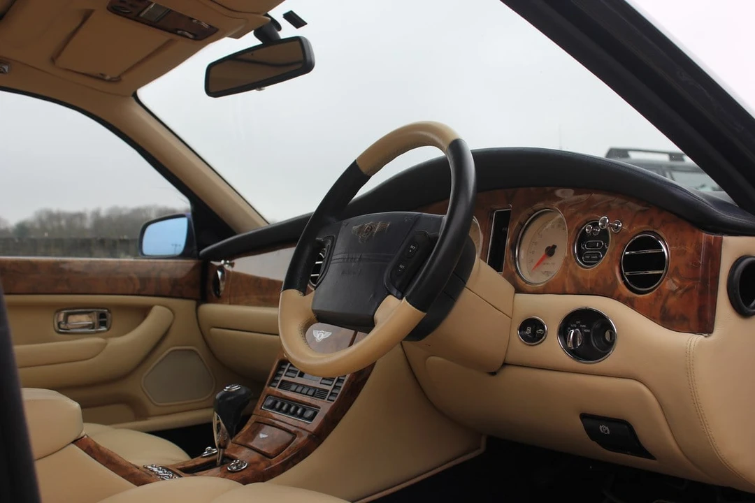 1998 Bentley Arnage - Image 29 of 30