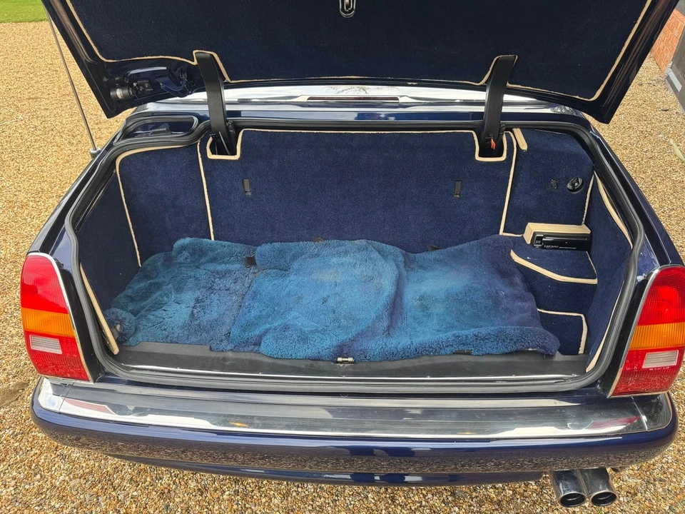 1998 Bentley Azure 1st Gen - Image 27 of 30