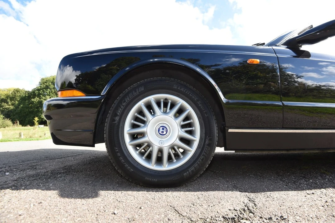 1998 Bentley Azure 1st Gen - Image 23 of 30