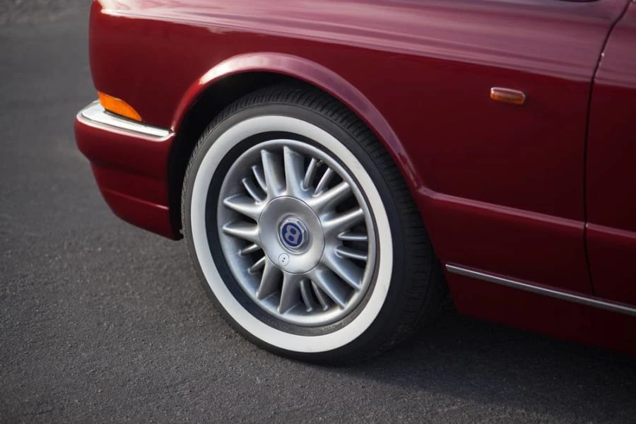 1998 Bentley Azure 1st Gen - Image 11 of 12