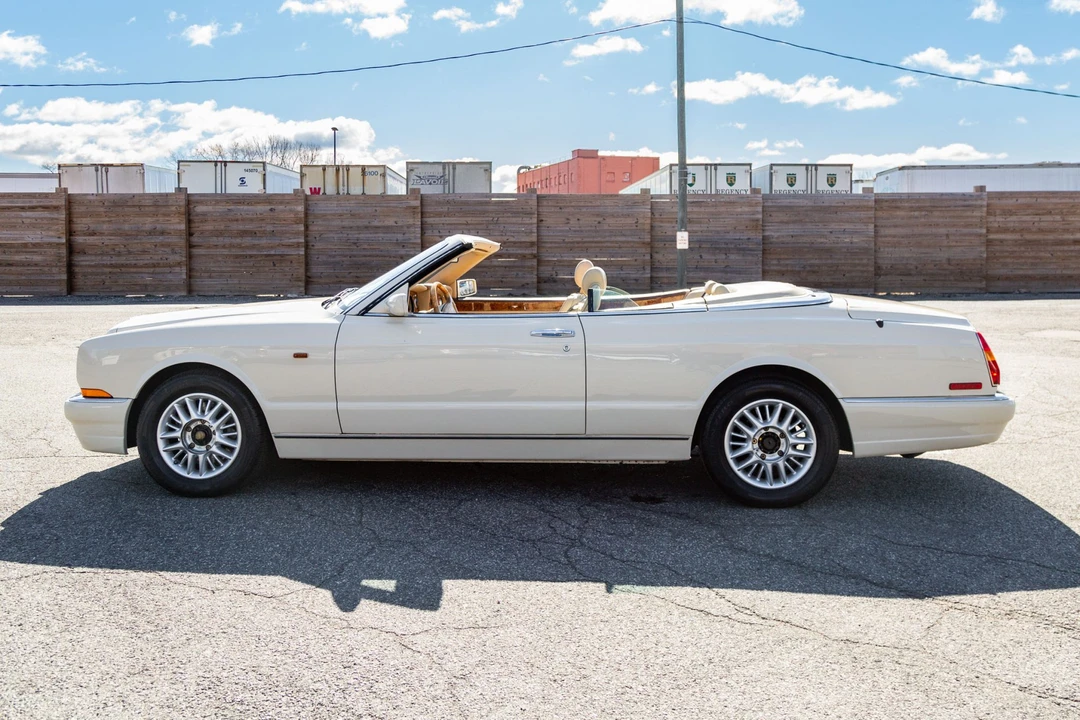 1998 Bentley Azure 1st Gen - Image 16 of 31