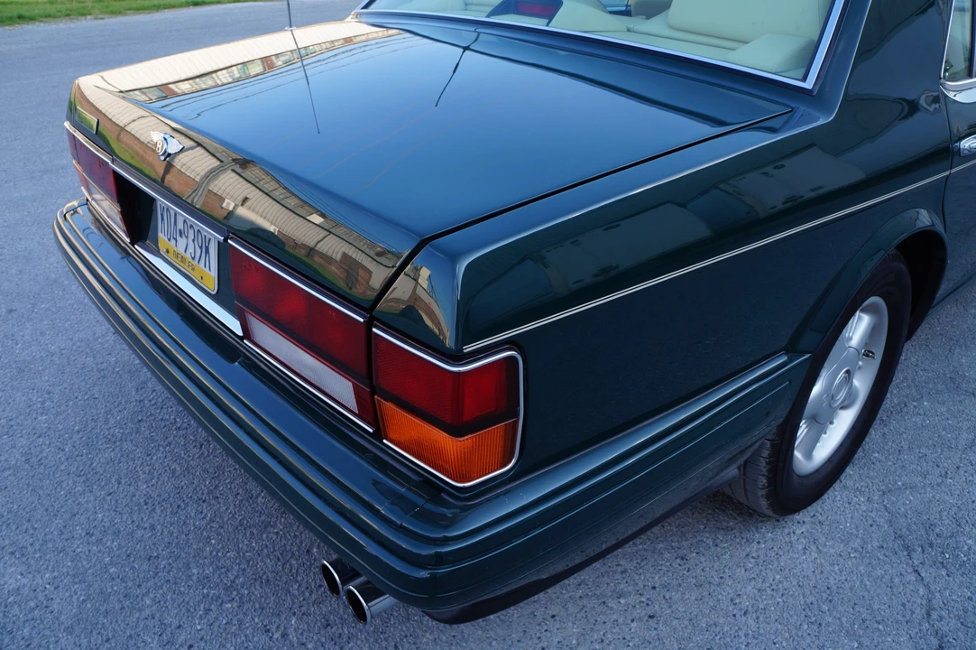 1998 Bentley Brooklands - Image 9 of 31