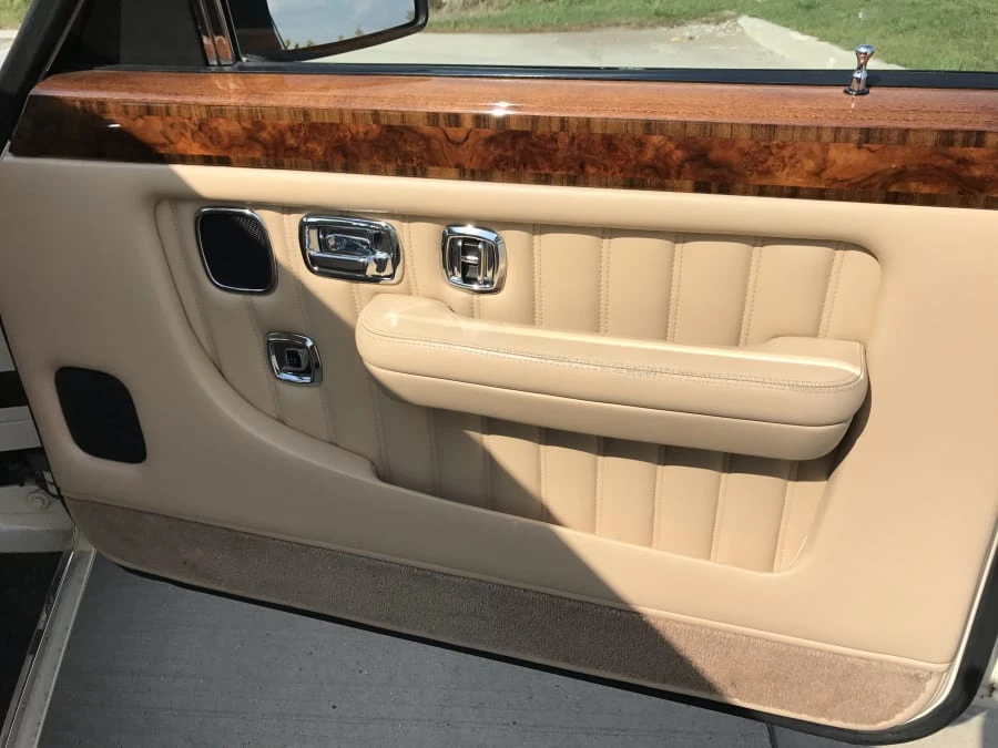1998 Bentley Brooklands - Image 9 of 12