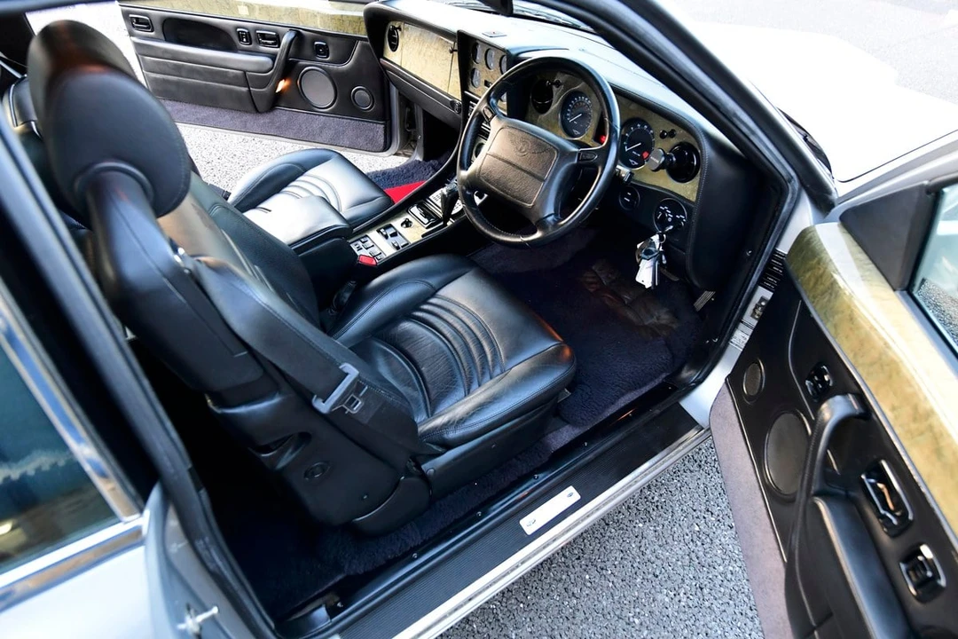 1998 Bentley Continental R - Image 25 of 30