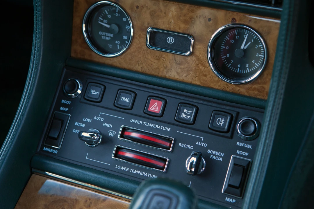 1998 Bentley Continental R - Image 13 of 31