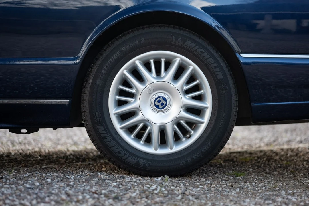 1998 Bentley Continental R - Image 15 of 30