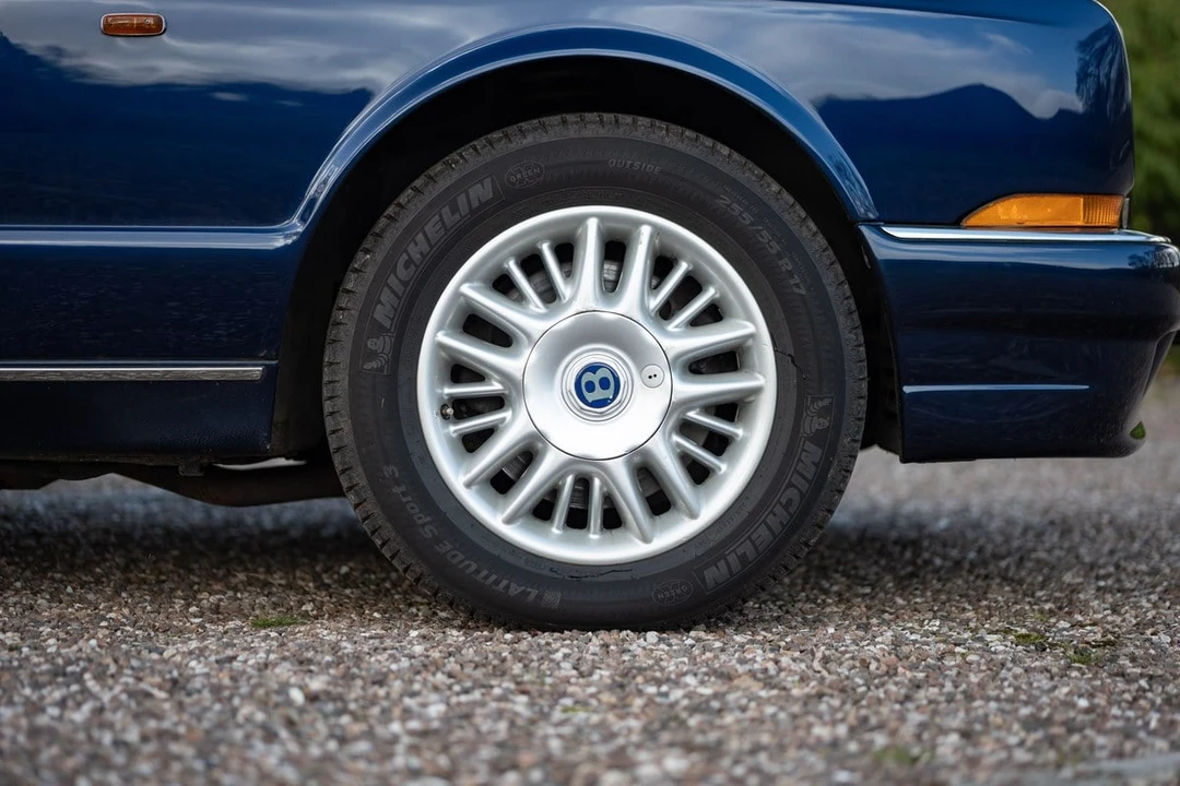 1998 Bentley Continental R - Image 17 of 30