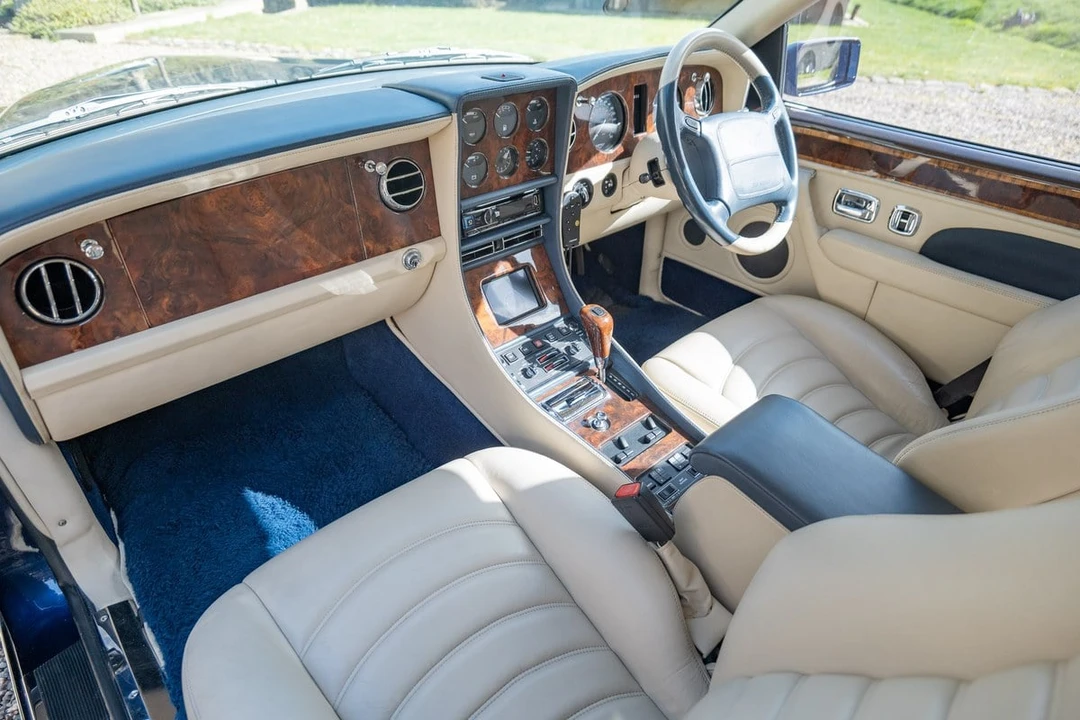 1998 Bentley Continental R - Image 19 of 30