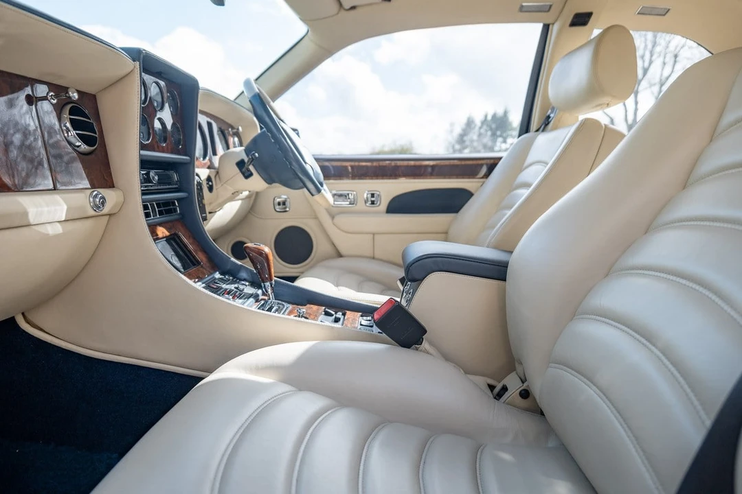 1998 Bentley Continental R - Image 20 of 30