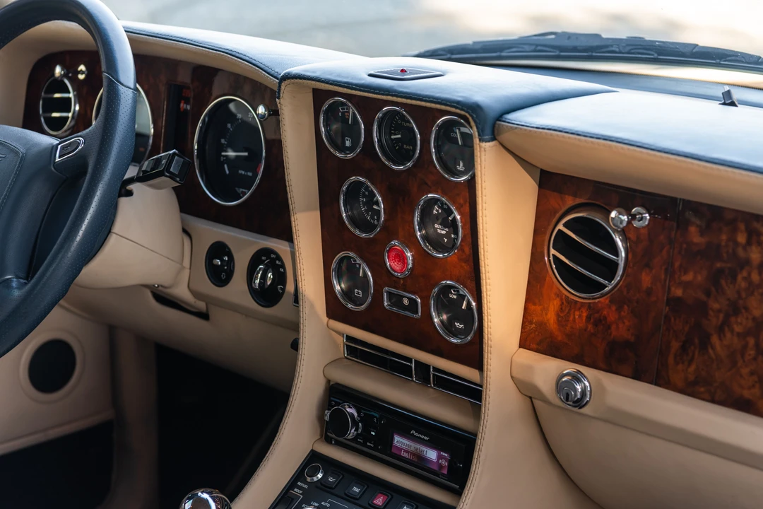 1998 Bentley Continental T - Image 27 of 31