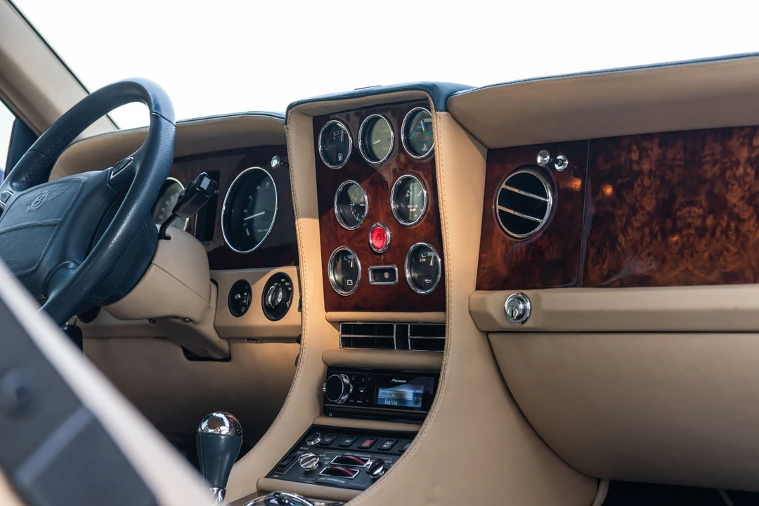 1998 Bentley Continental T - Image 24 of 31
