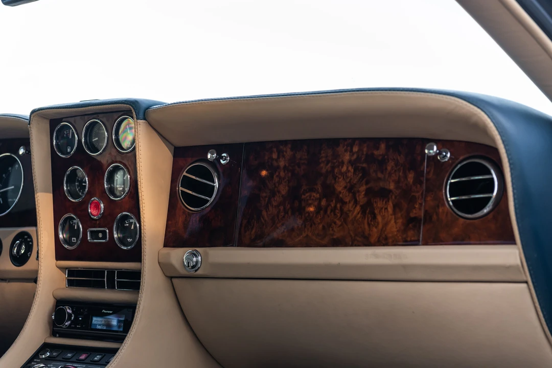1998 Bentley Continental T - Image 25 of 31