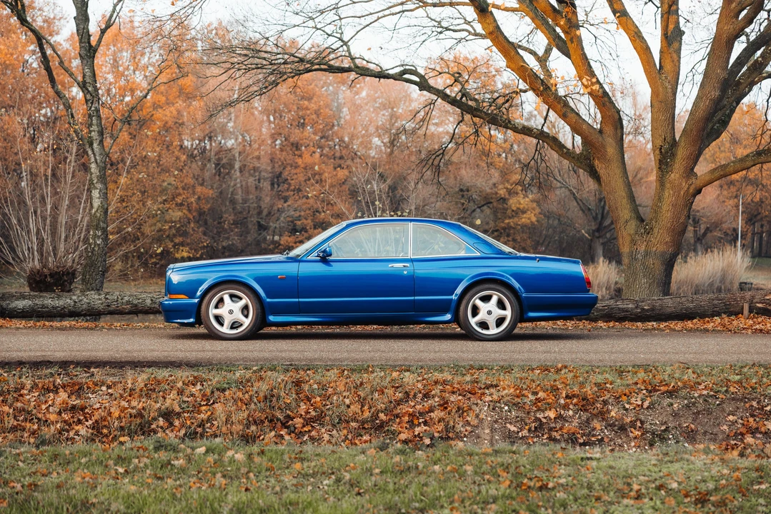 1998 Bentley - Image 2 of 31