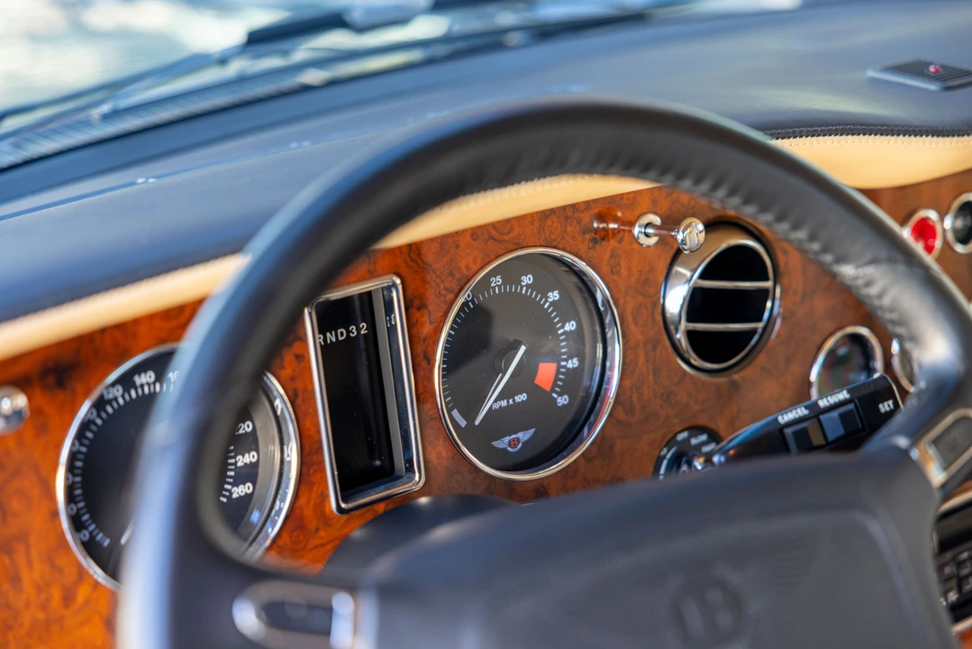 1998 Bentley Brooklands - Image 11 of 31