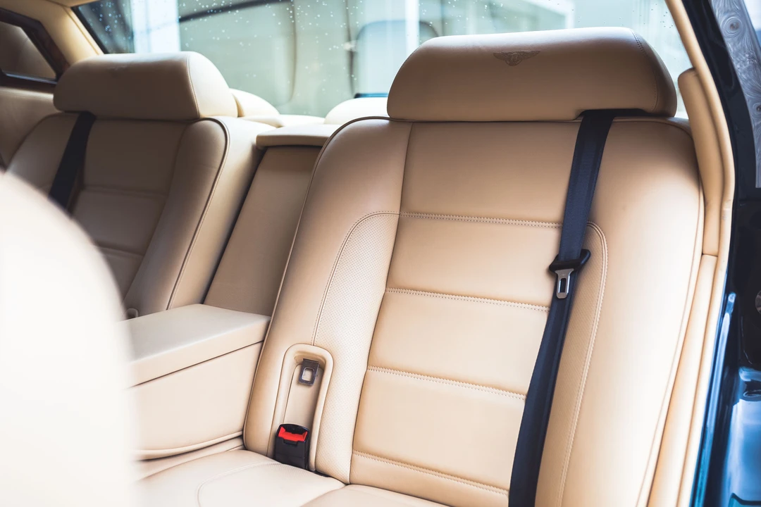 1998 Bentley Brooklands - Image 7 of 31