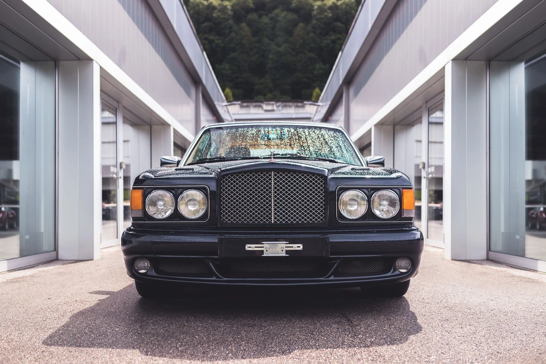 1998 Bentley Brooklands - Image 4 of 31