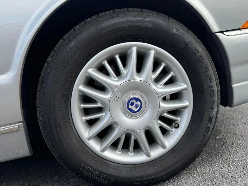 1998 Bentley Azure 1st Gen - Image 14 of 20