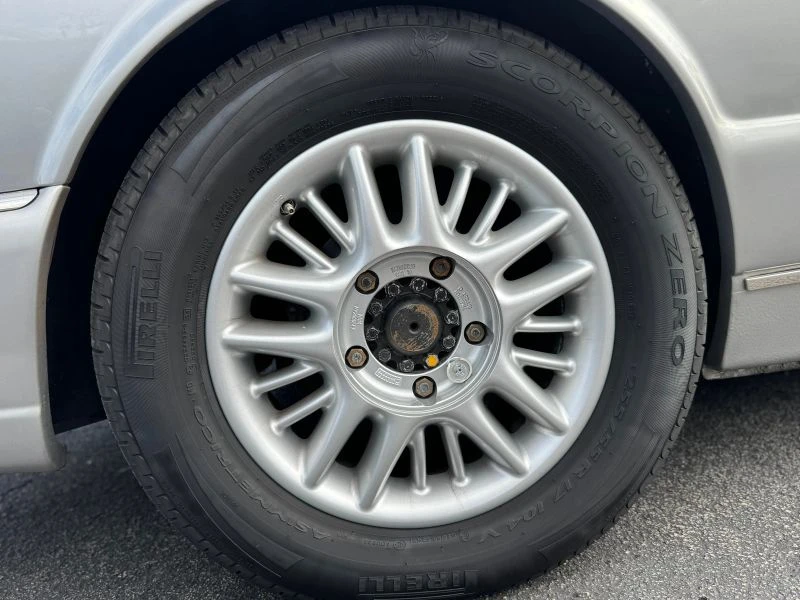 1998 Bentley Azure 1st Gen - Image 15 of 20