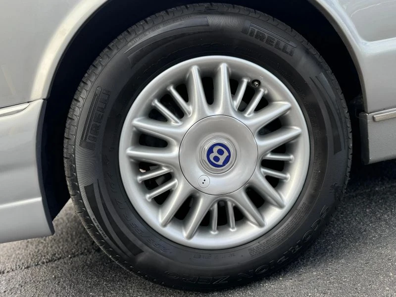 1998 Bentley Azure 1st Gen - Image 12 of 20