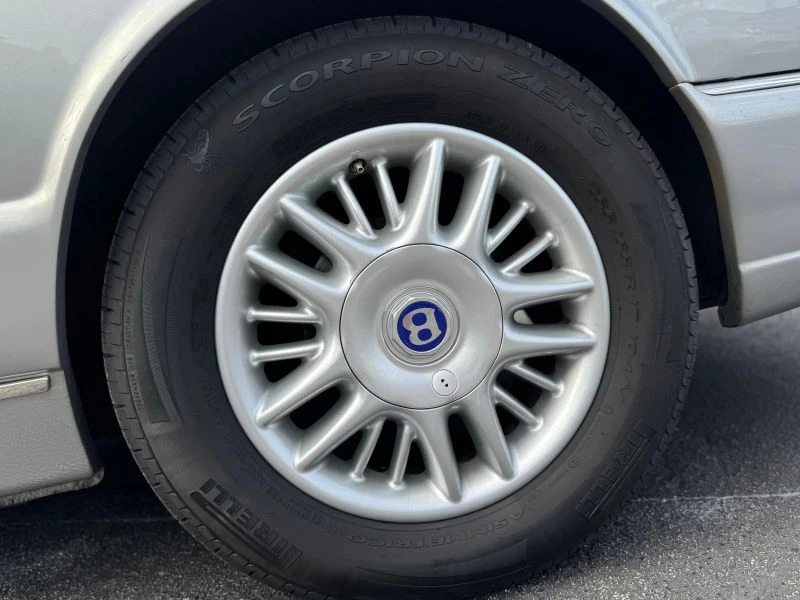 1998 Bentley Azure 1st Gen - Image 13 of 20