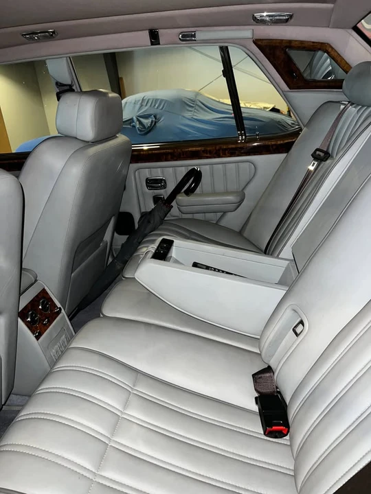 1998 Bentley Brooklands - Image 8 of 14