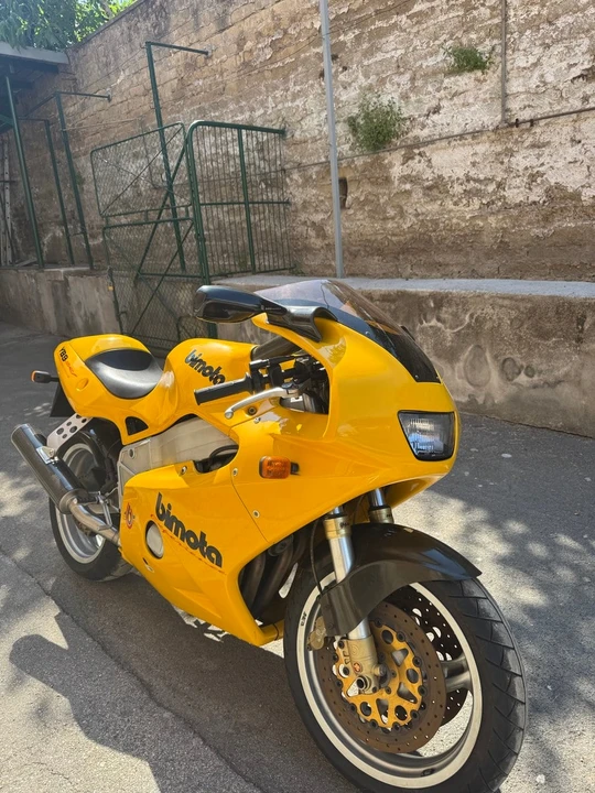 1998 Bimota - Image 11 of 31